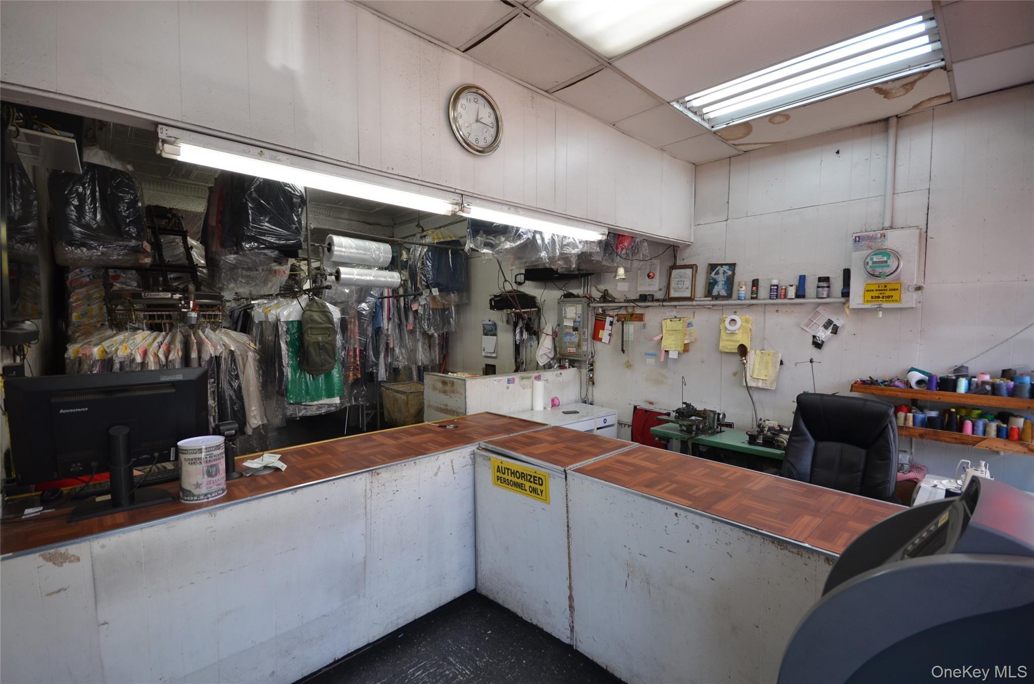 Business Opportunity Tiebout Bronx, NY 10458, MLS-976012-9