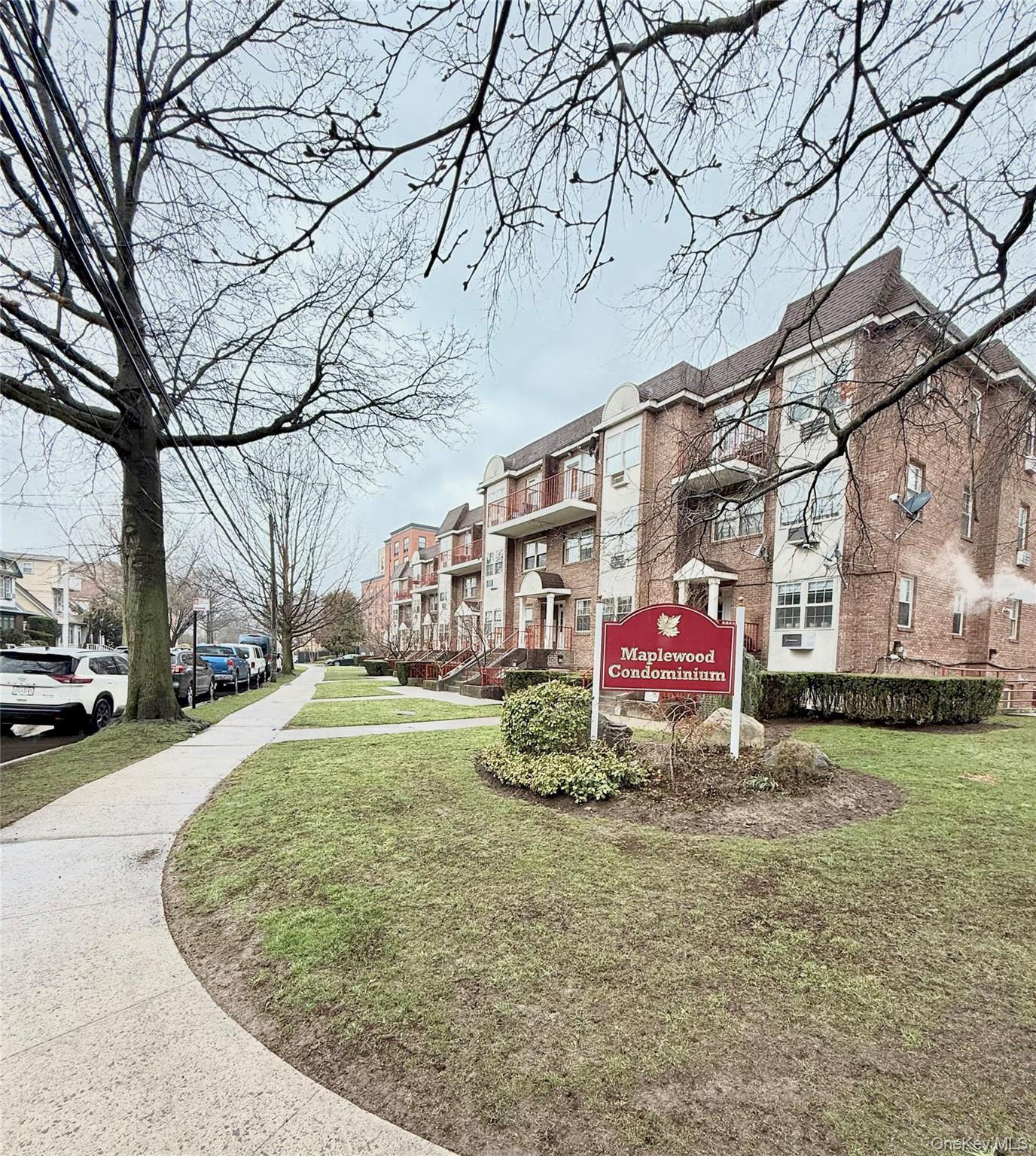 Condo Highland Ave  Queens, NY 11432, MLS-976014-17