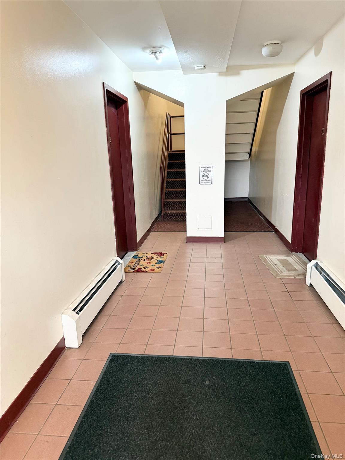 Condo Highland Ave Queens, NY 11432, MLS-976014-2