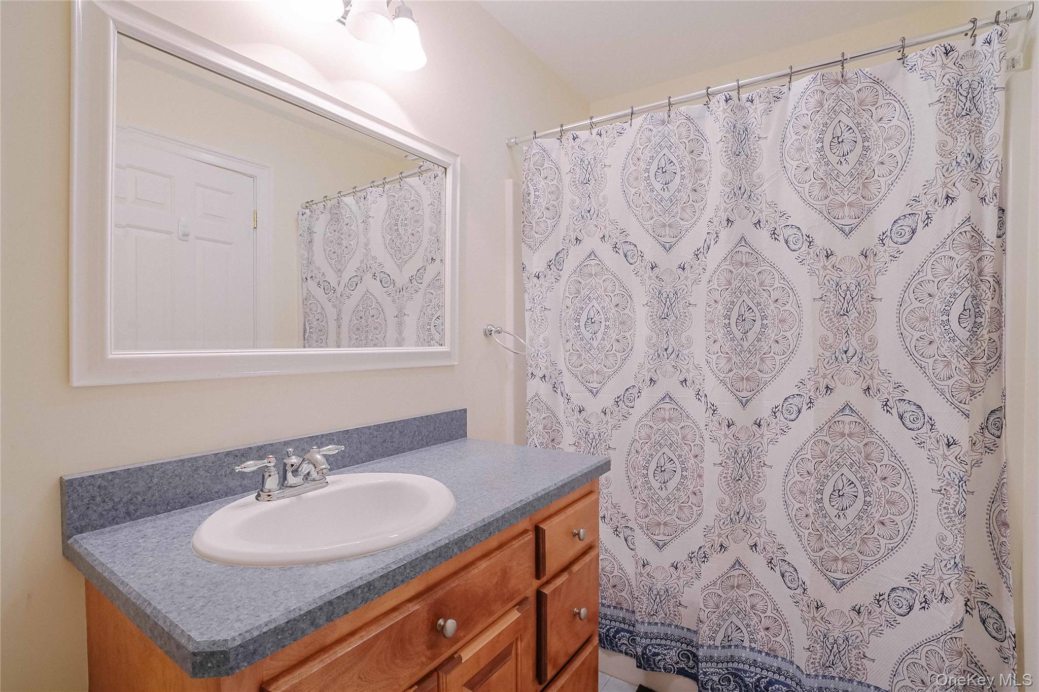 Single Family Southbury  Out Of Area, NY 06783, MLS-976015-29