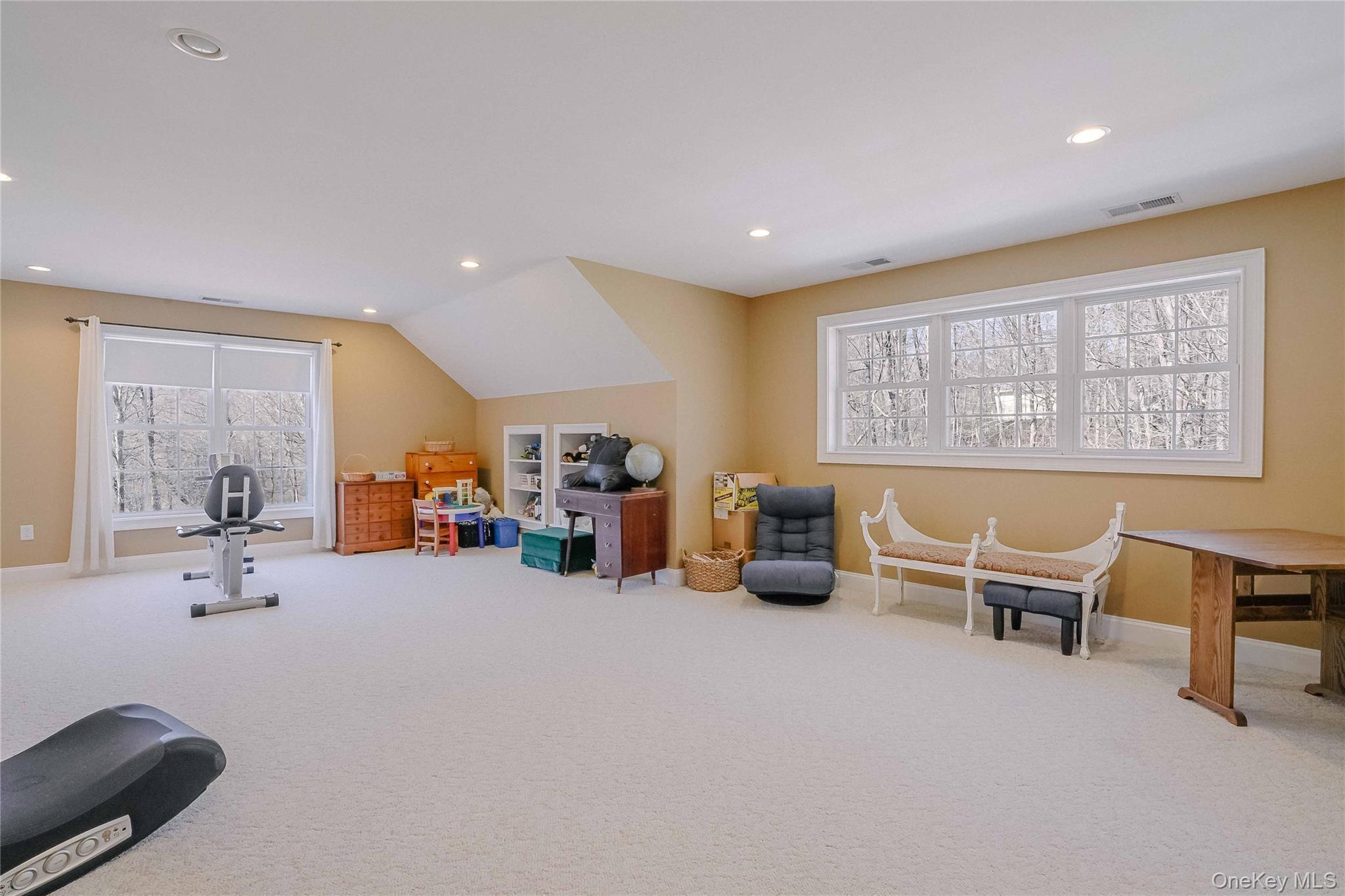 Single Family Southbury  Out Of Area, NY 06783, MLS-976015-30