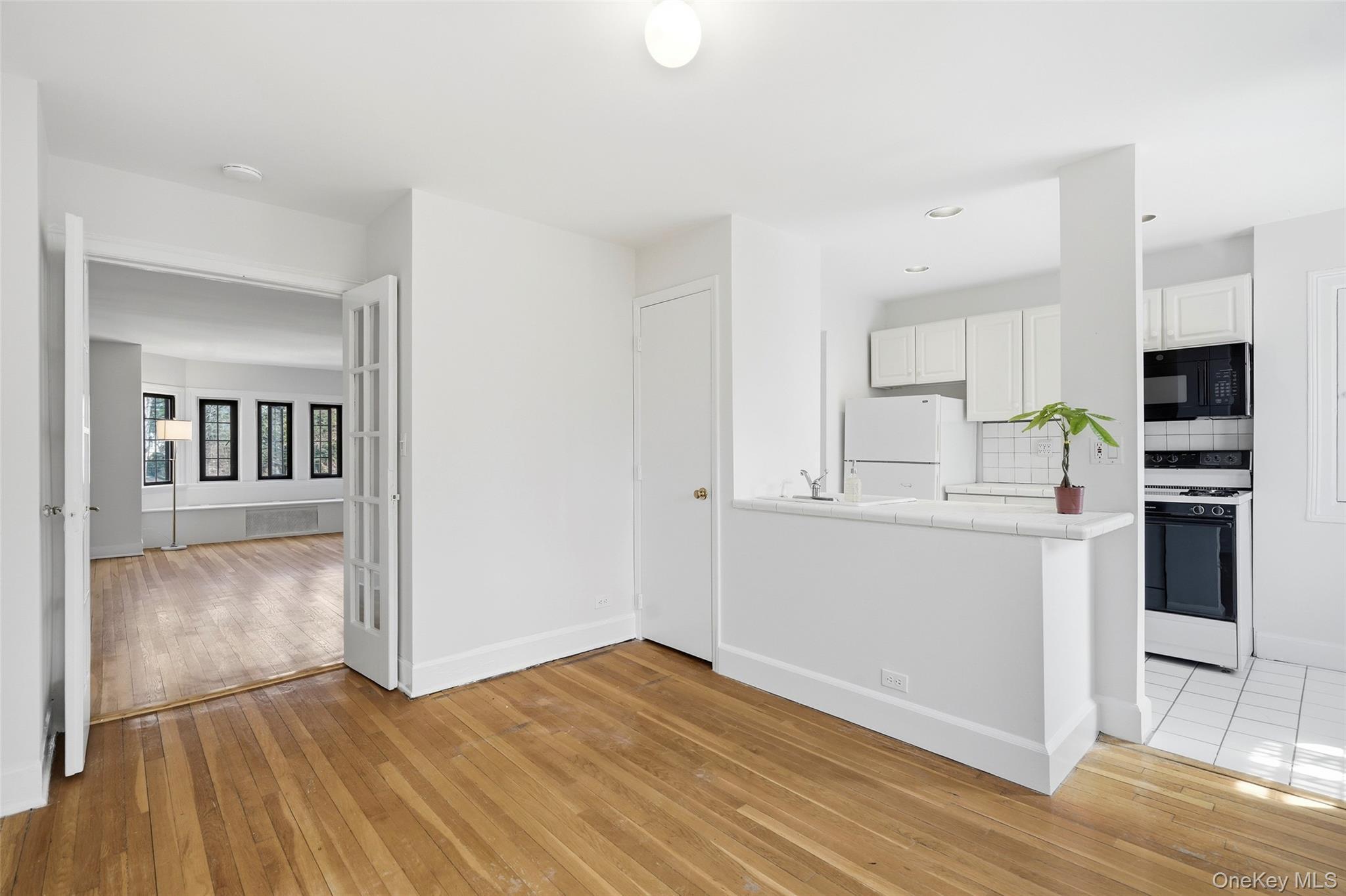 Coop Davis  Westchester County, NY 10580, MLS-976025-7