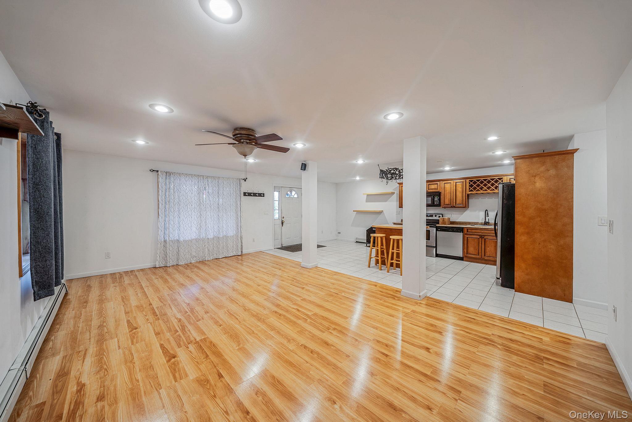 Single Family Friendship  Suffolk County, NY 11778, MLS-976027-20