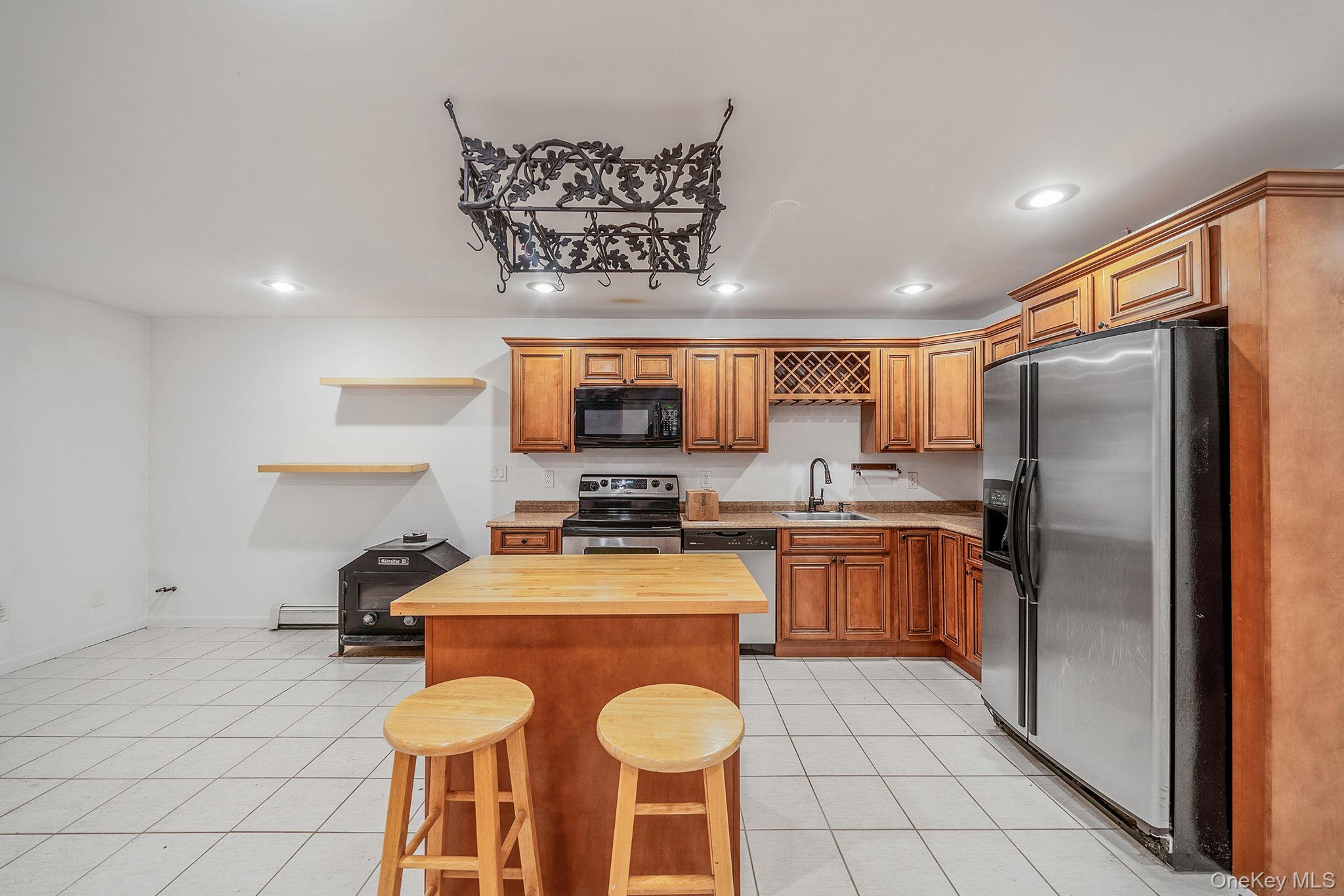 Single Family Friendship  Suffolk County, NY 11778, MLS-976027-21