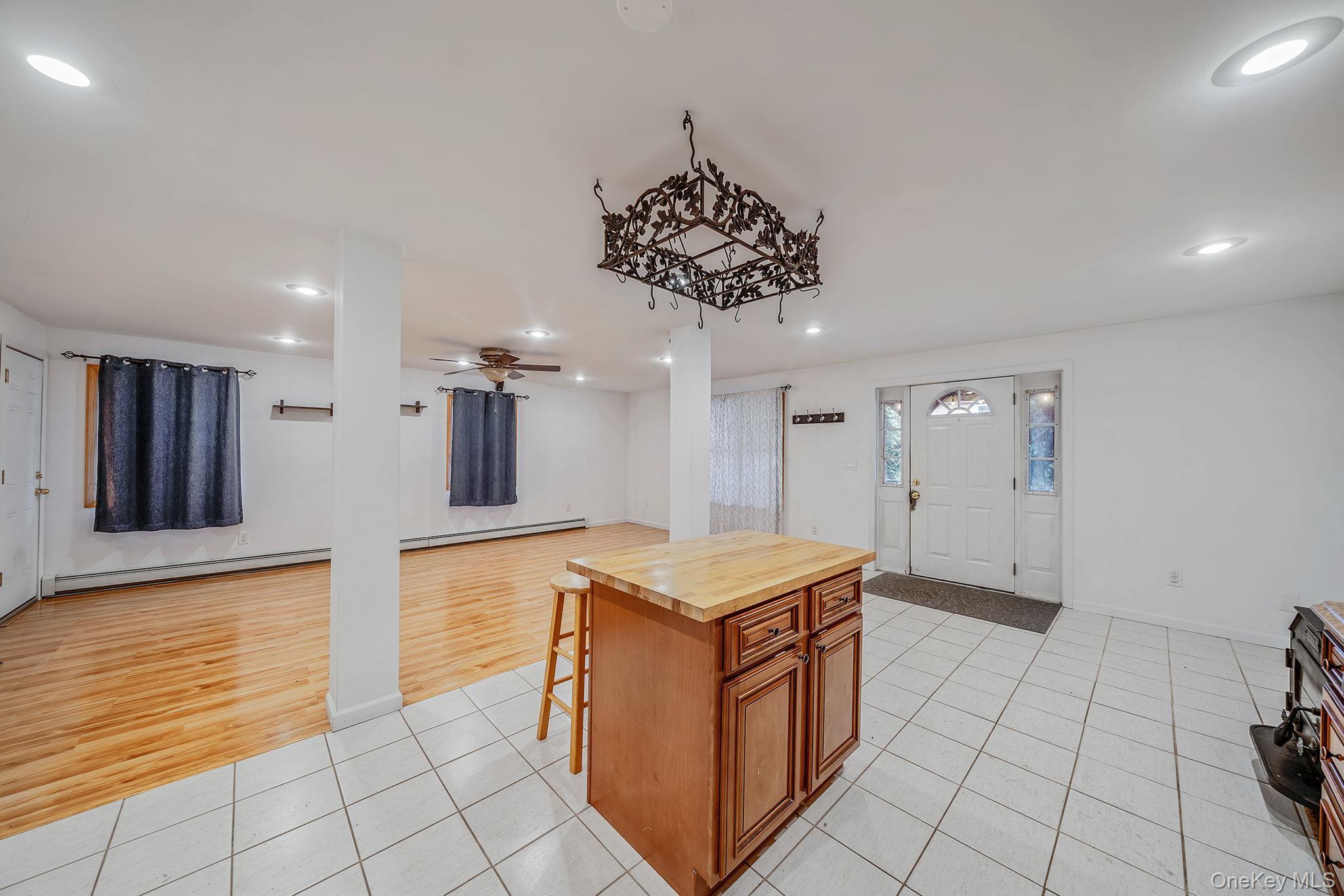 Single Family Friendship  Suffolk County, NY 11778, MLS-976027-22