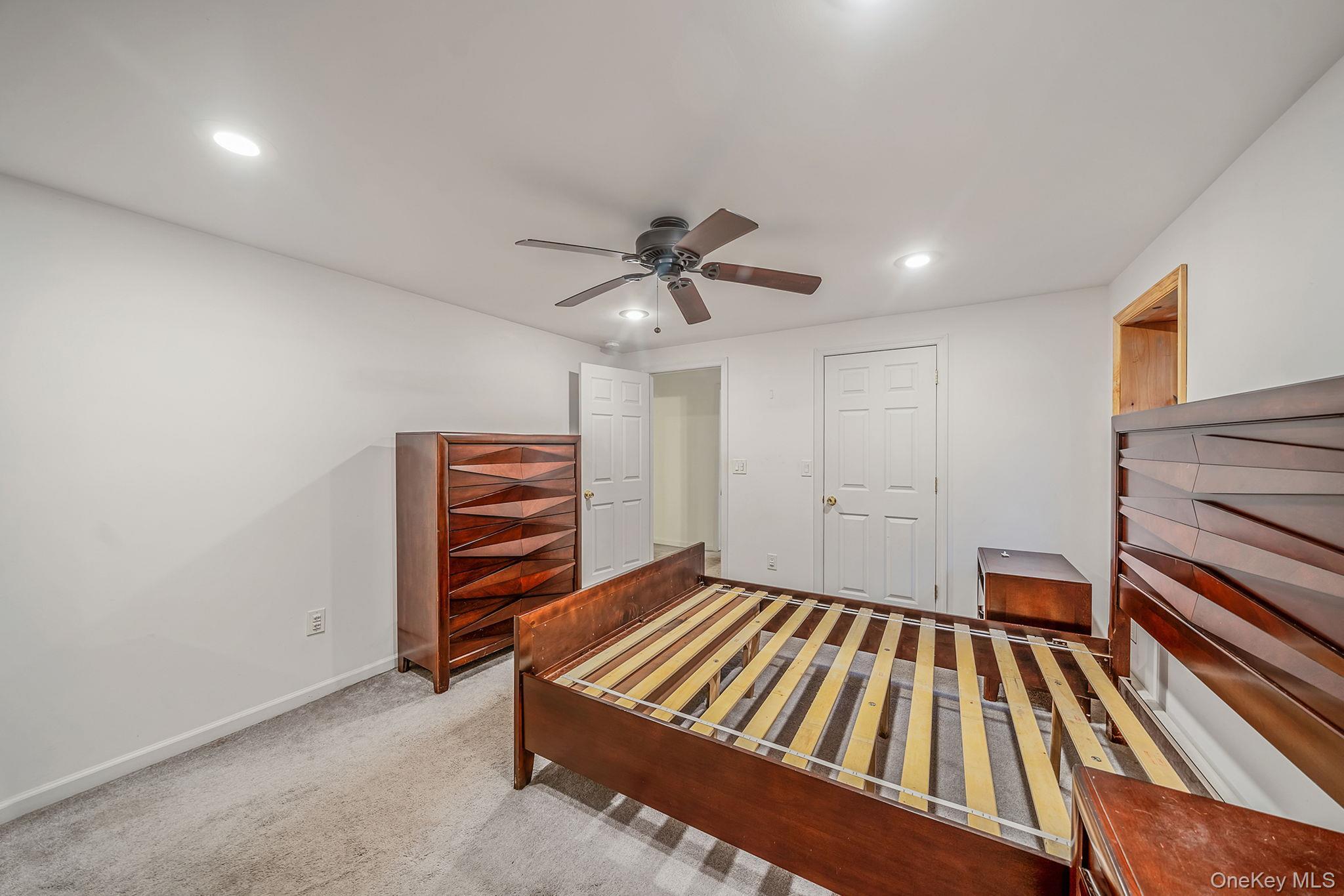 Single Family Friendship  Suffolk County, NY 11778, MLS-976027-25