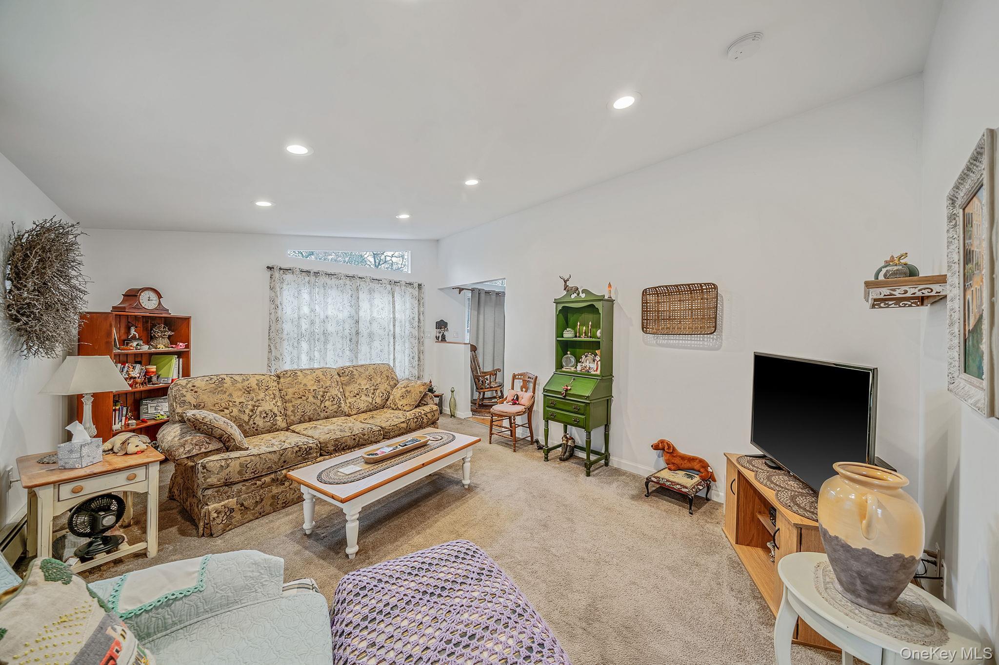 Single Family Friendship  Suffolk County, NY 11778, MLS-976027-4