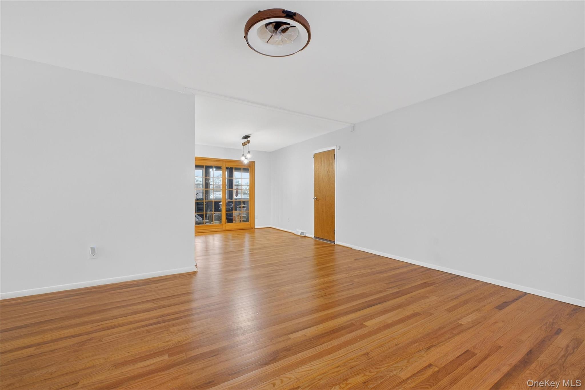 Single Family Cardinal  Dutchess County, NY 12601, MLS-976033-11