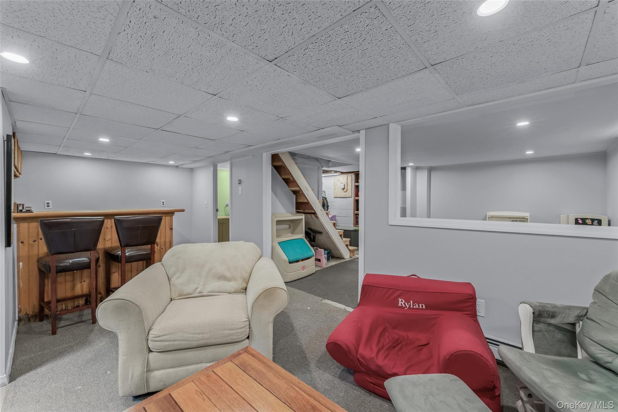 Single Family Summit  Suffolk County, NY 11772, MLS-976036-25