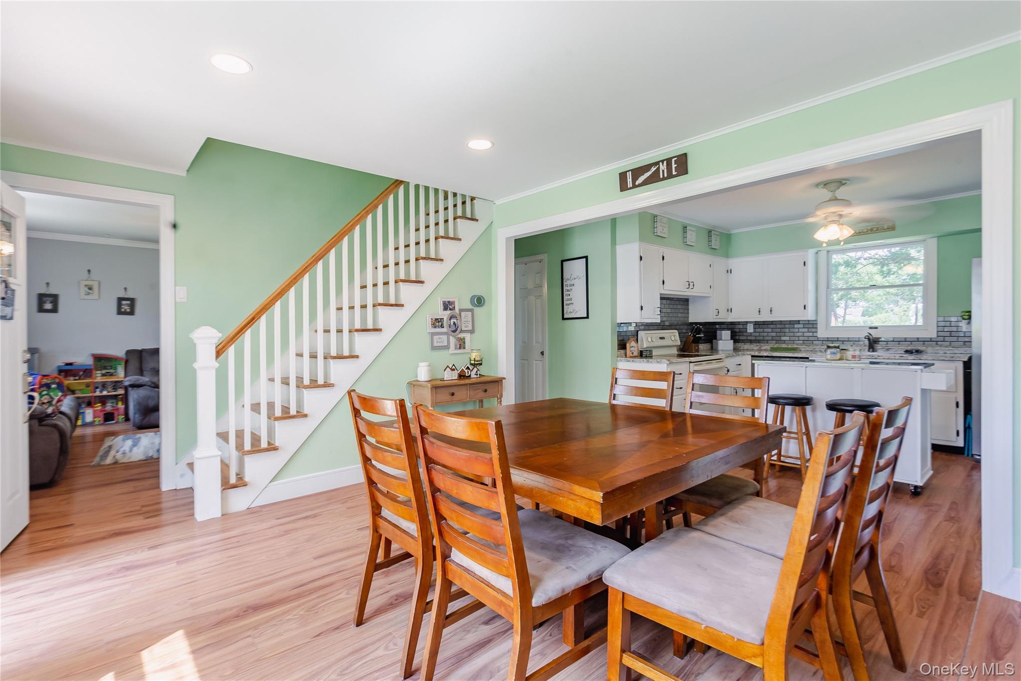 Single Family Summit  Suffolk County, NY 11772, MLS-976036-9