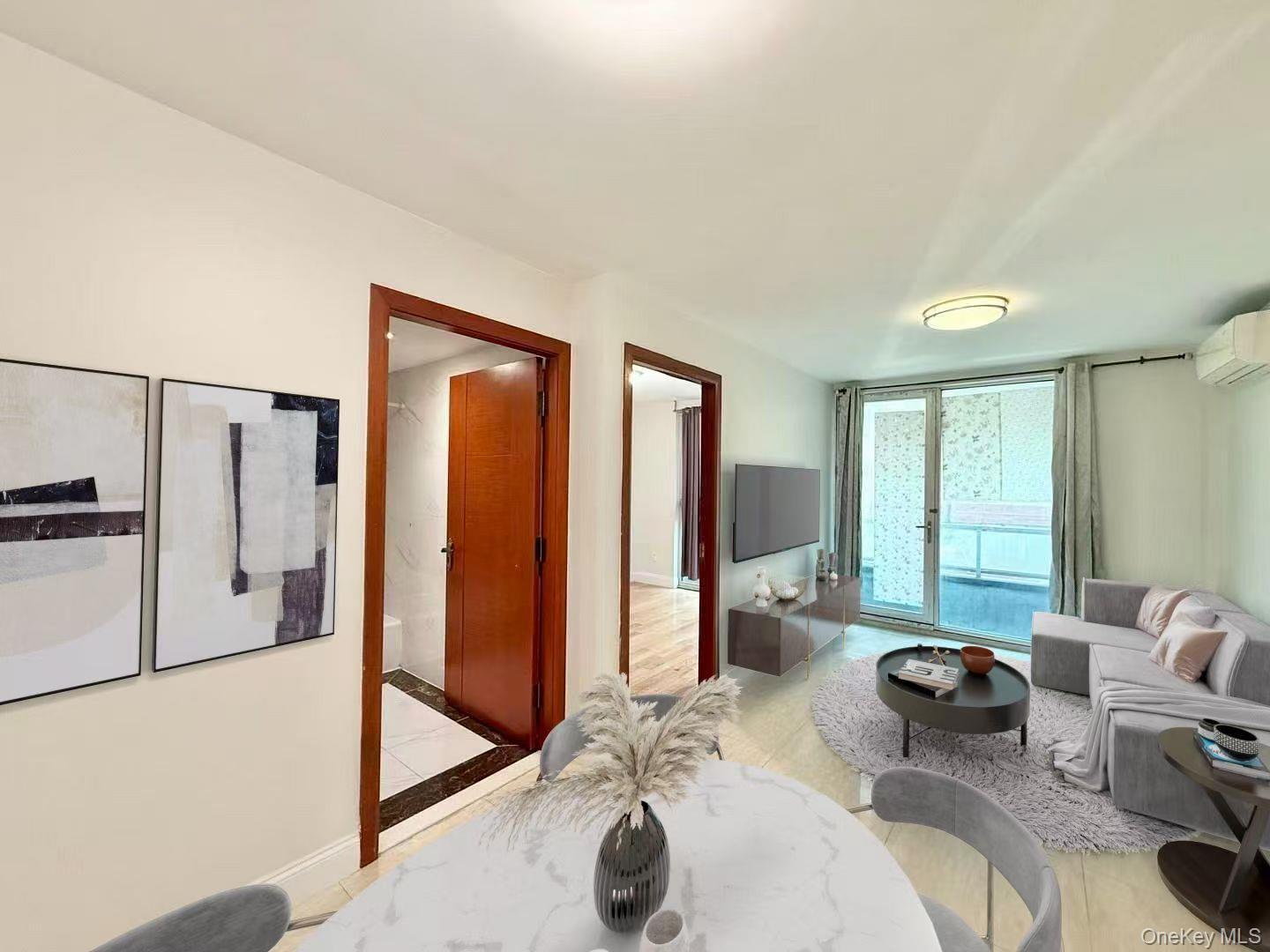 Condo 41st  Queens, NY 11355, MLS-976037-2