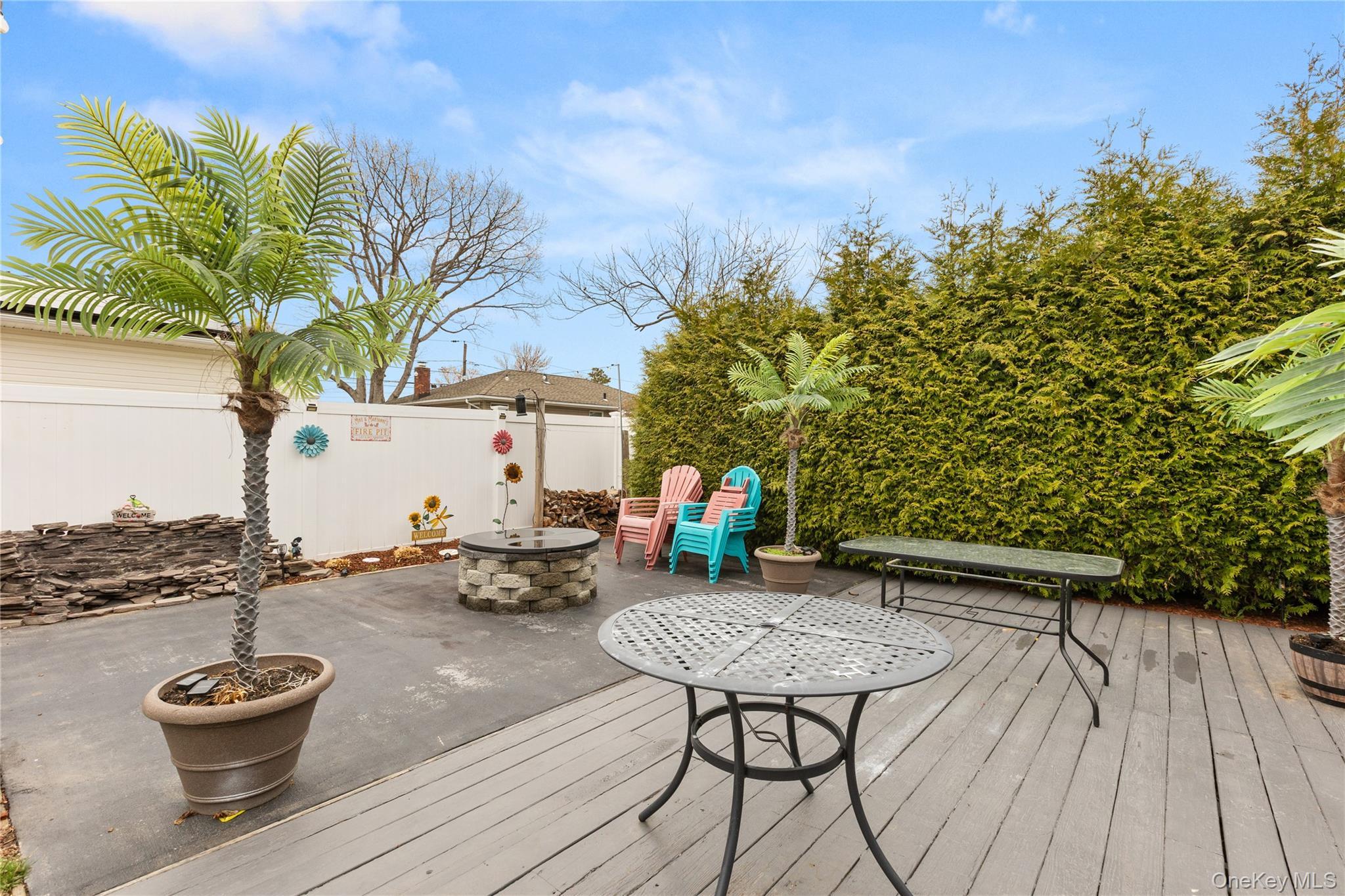 Single Family Montgomery  Suffolk County, NY 11704, MLS-976046-15