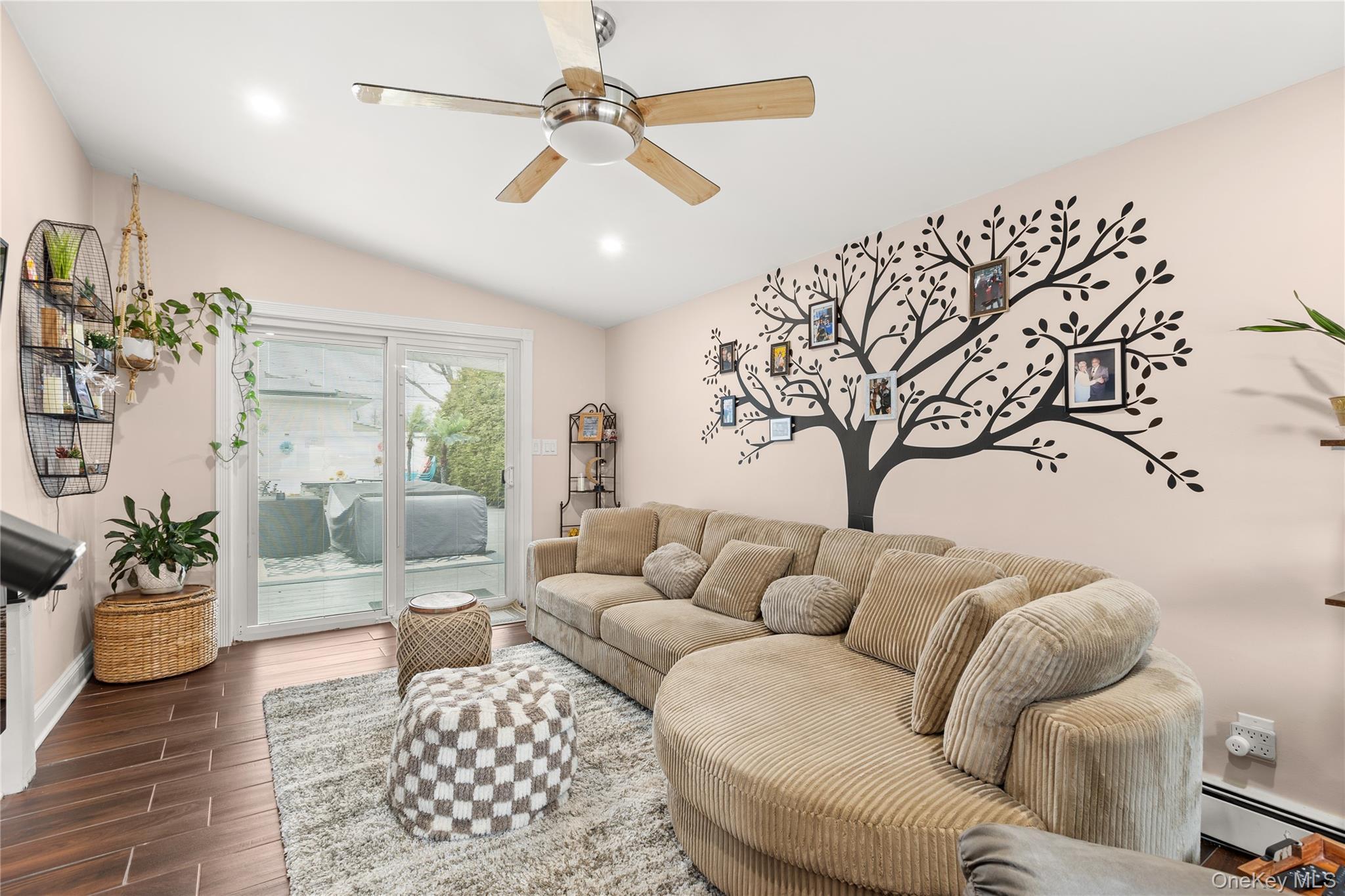 Single Family Montgomery  Suffolk County, NY 11704, MLS-976046-4