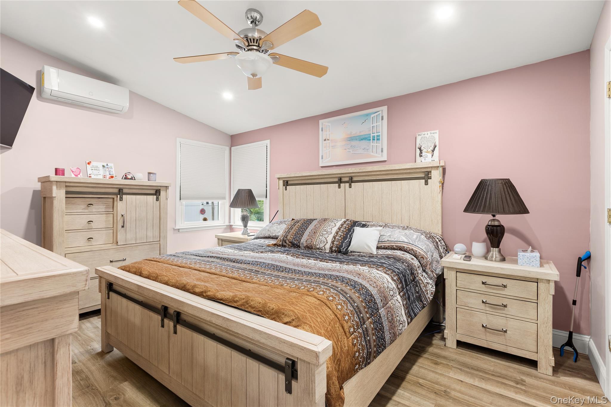 Single Family Montgomery  Suffolk County, NY 11704, MLS-976046-8