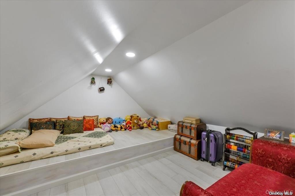 Single Family 164th  Queens, NY 11414, MLS-976051-16