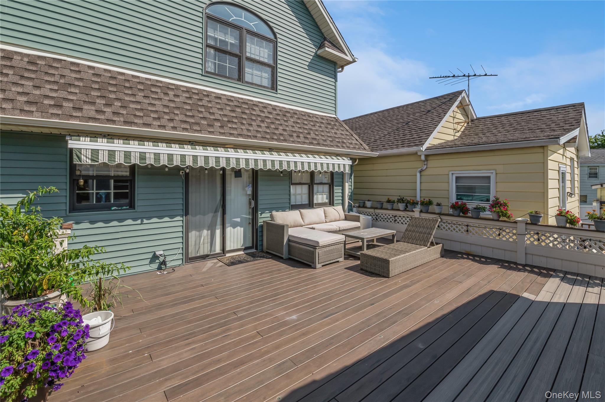 Single Family 164th  Queens, NY 11414, MLS-976051-19