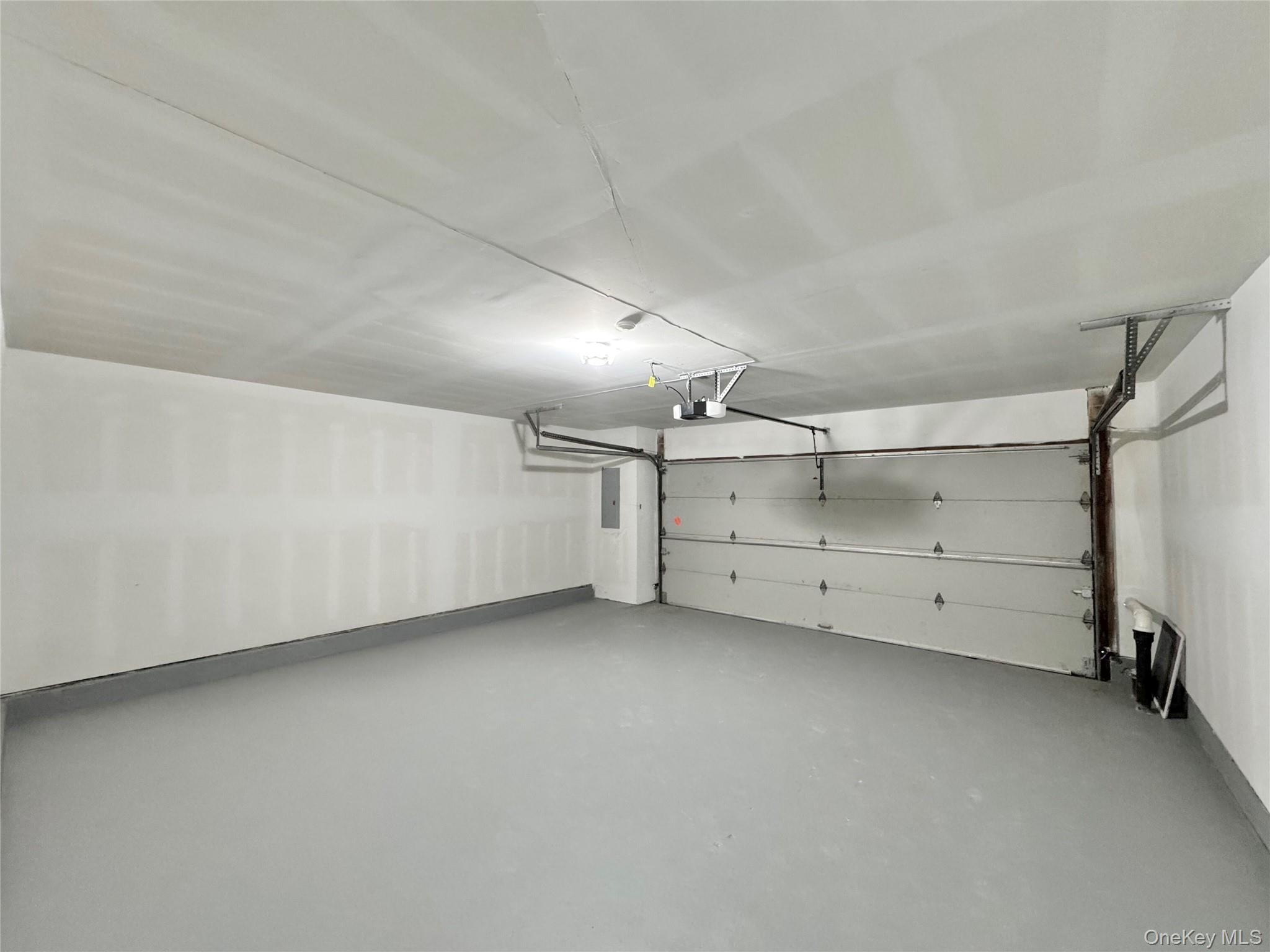 Condo River  Suffolk County, NY 11955, MLS-976060-27