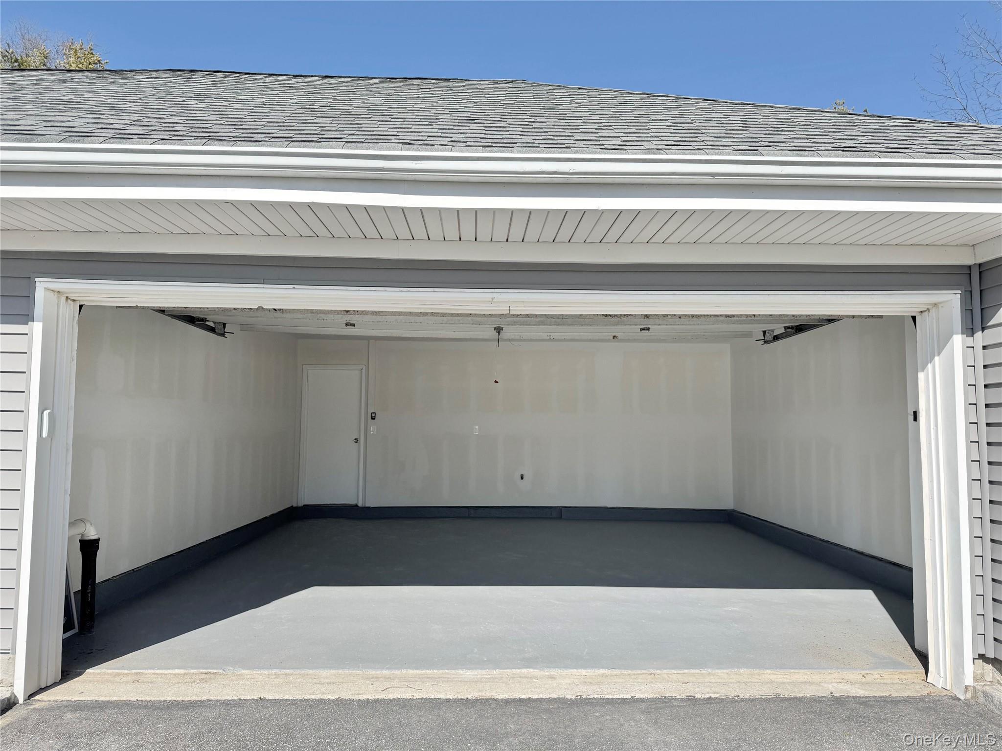 Condo River  Suffolk County, NY 11955, MLS-976060-29