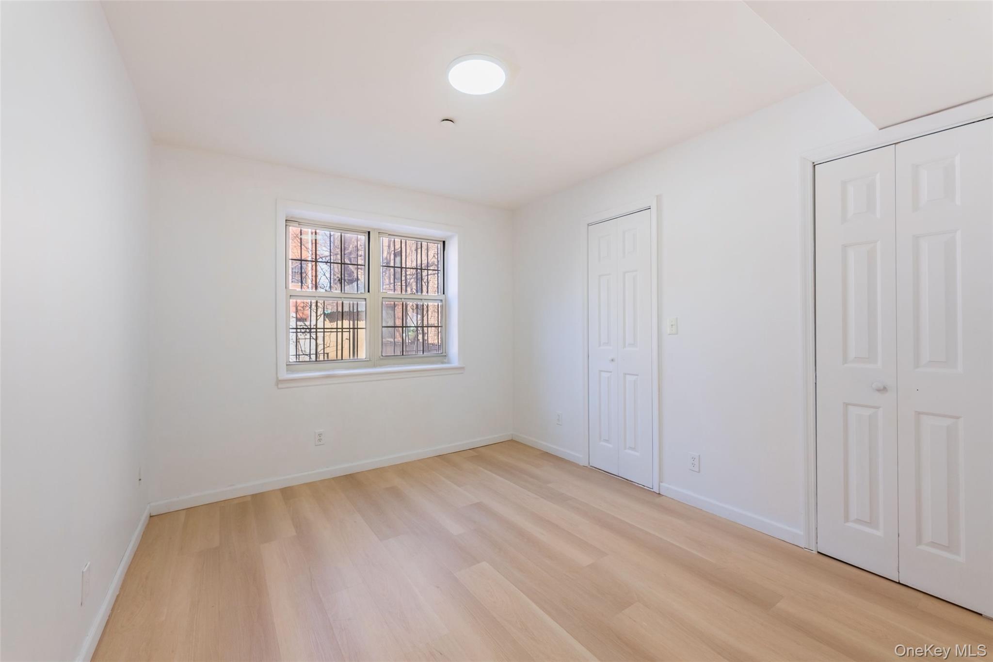 Condo 43rd Queens, NY 11368, MLS-976077-12