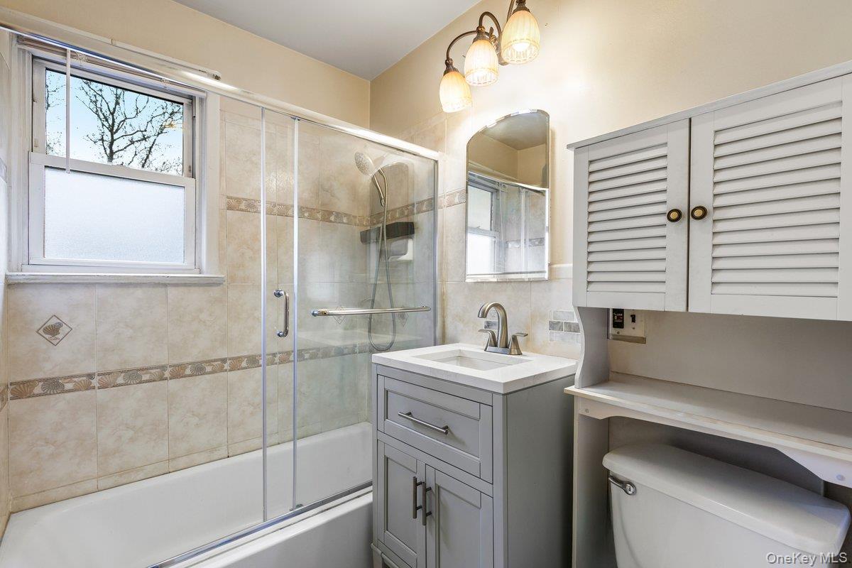 Single Family First  Westchester County, NY 10704, MLS-976078-15