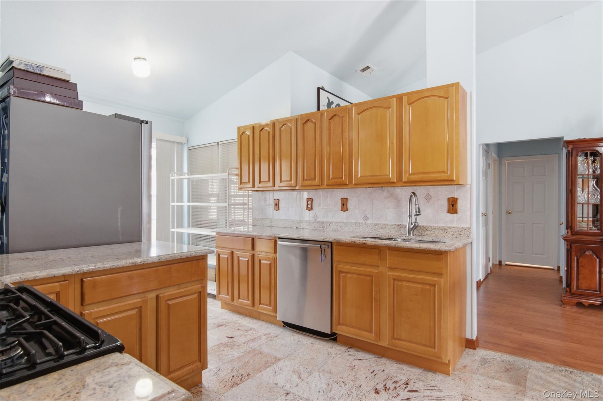 Single Family Royal  Suffolk County, NY 11727, MLS-976079-10