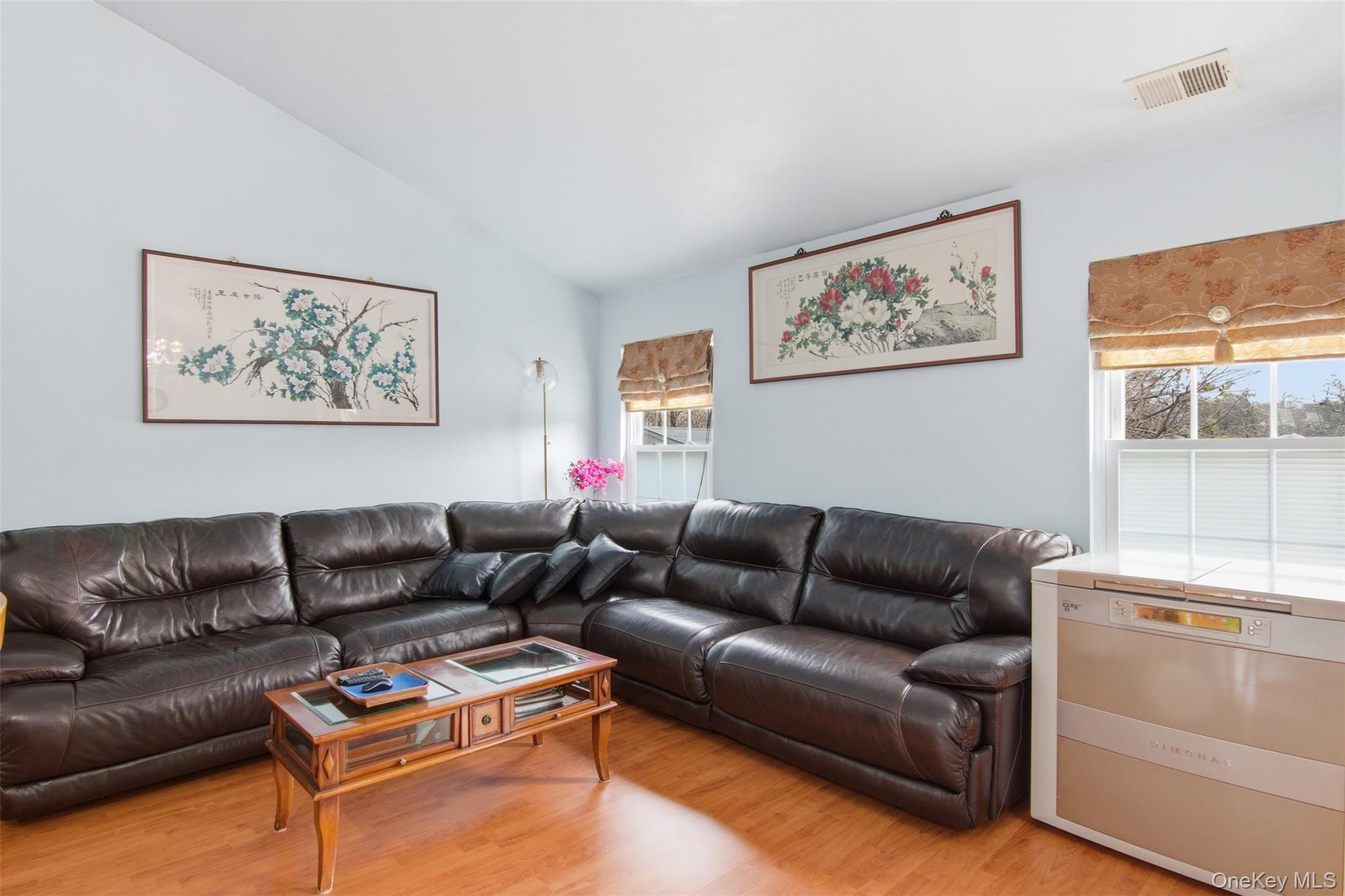 Single Family Royal  Suffolk County, NY 11727, MLS-976079-4