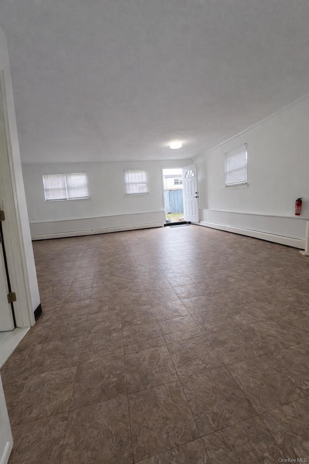 Single Family Almeda  Queens, NY 11692, MLS-976086-15