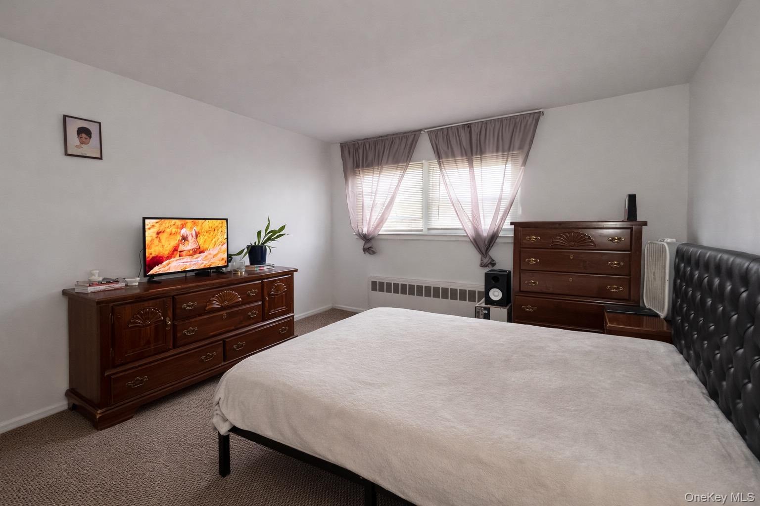 Single Family Almeda  Queens, NY 11692, MLS-976086-7