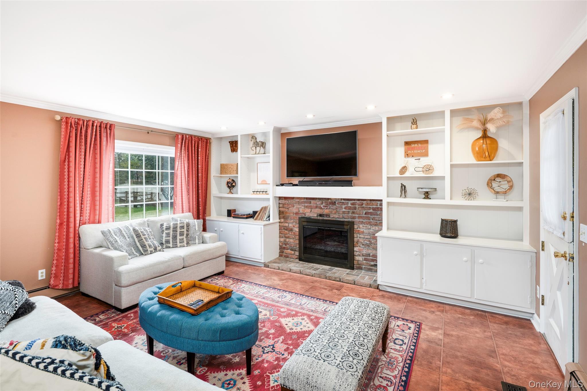 Single Family Thornwood Dutchess County, NY 12603, MLS-976090-10