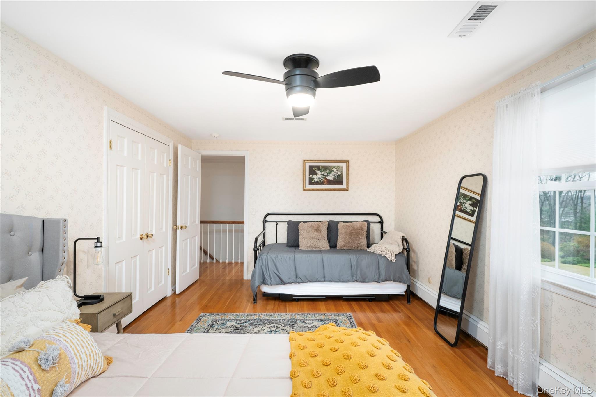 Single Family Thornwood Dutchess County, NY 12603, MLS-976090-23