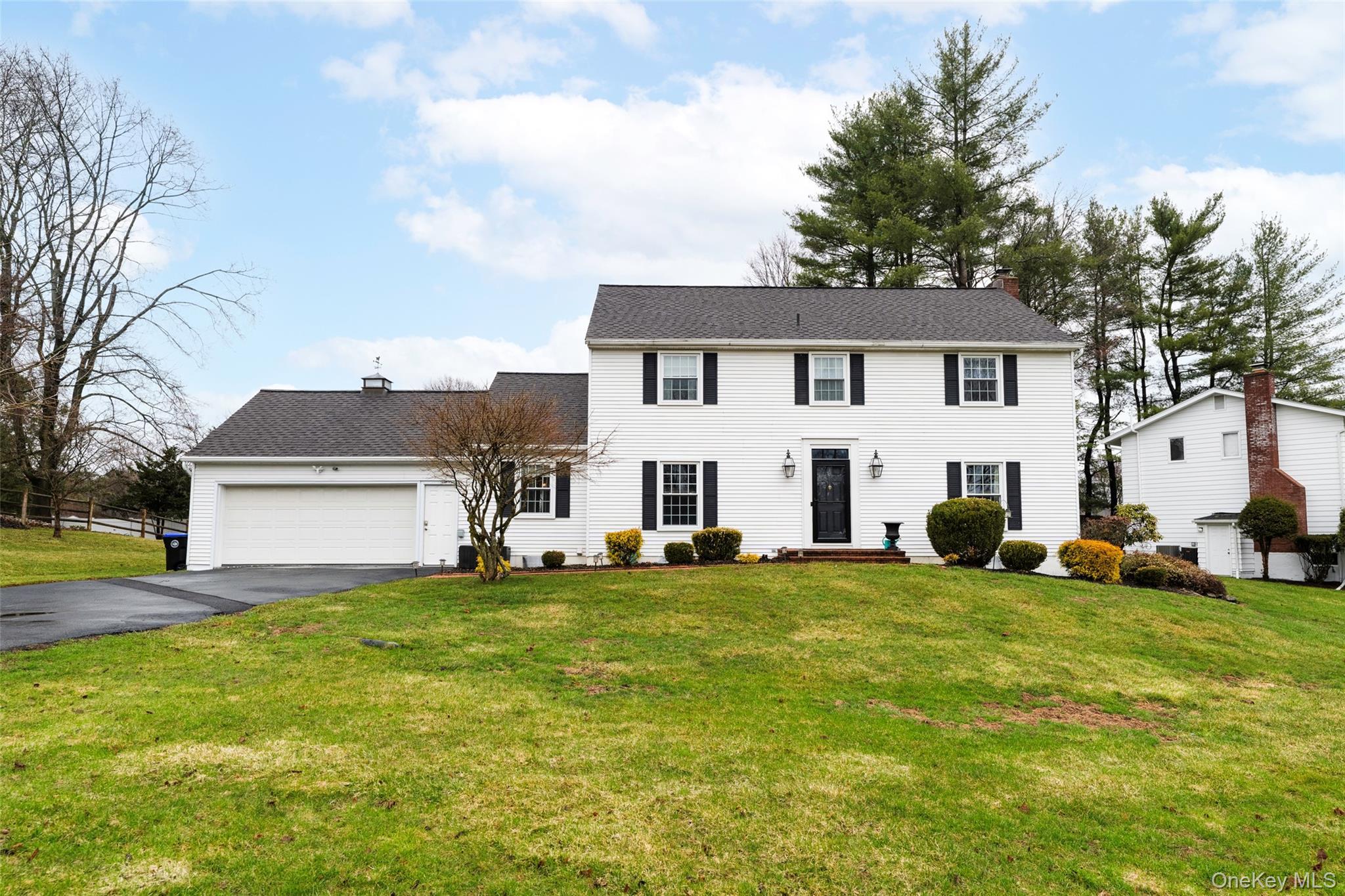 Single Family Thornwood Dutchess County, NY 12603, MLS-976090-3