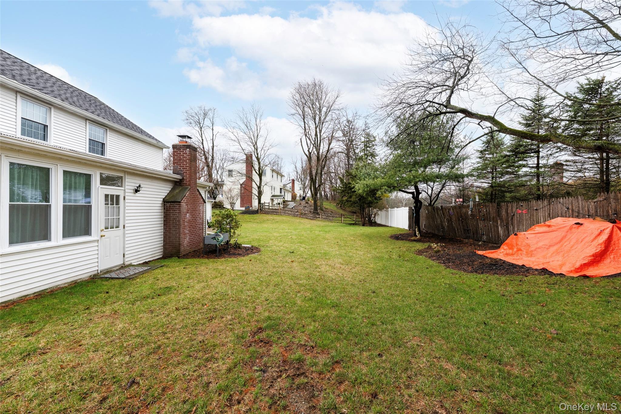 Single Family Thornwood Dutchess County, NY 12603, MLS-976090-33