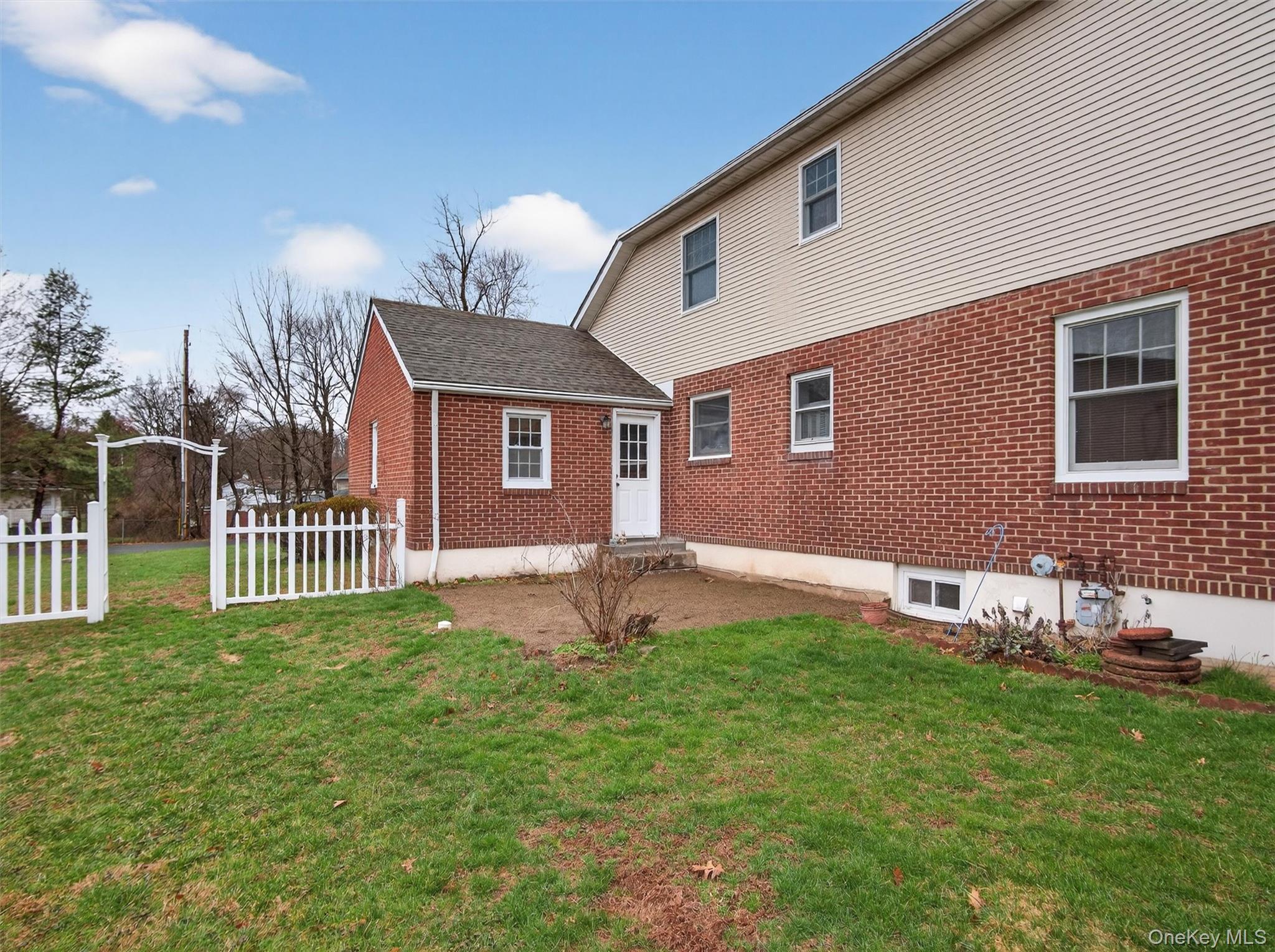 Single Family Shady  Rockland County, NY 10954, MLS-976100-44