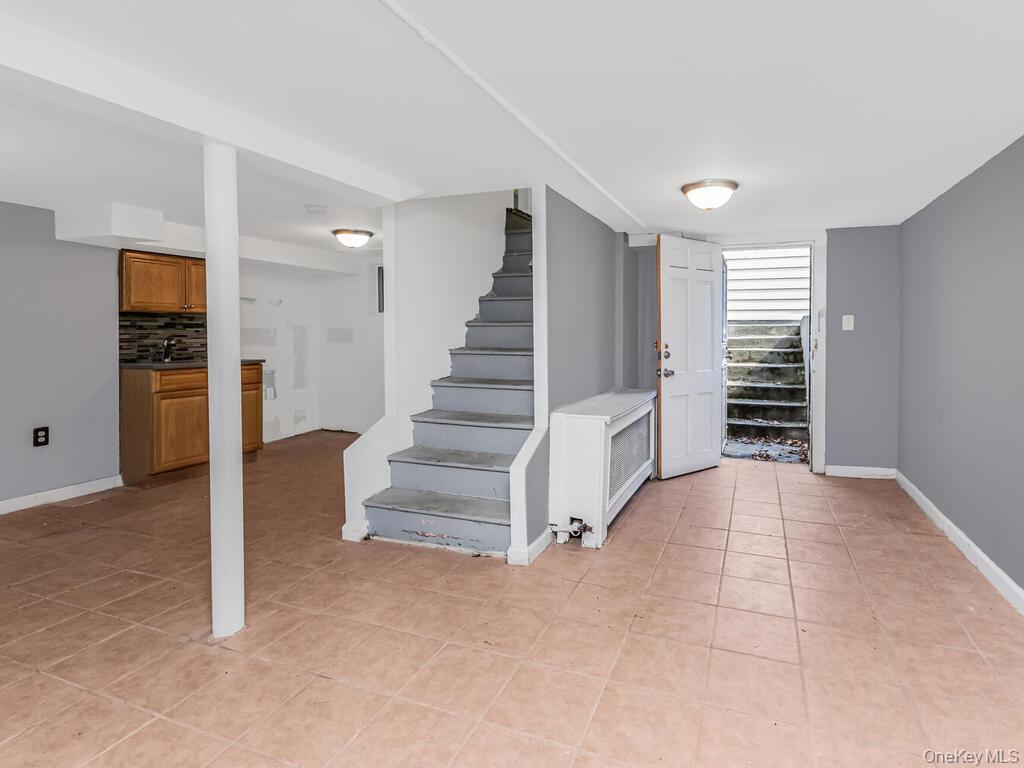 Single Family Ely  Bronx, NY 10469, MLS-976105-11