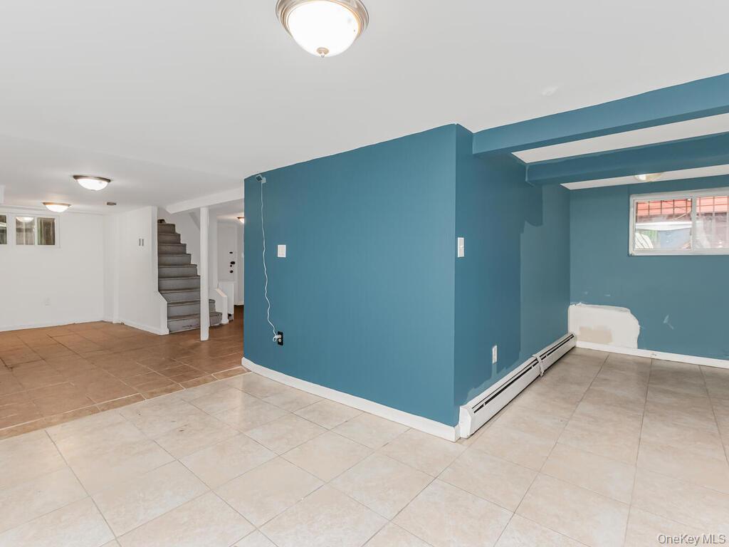 Single Family Ely  Bronx, NY 10469, MLS-976105-12