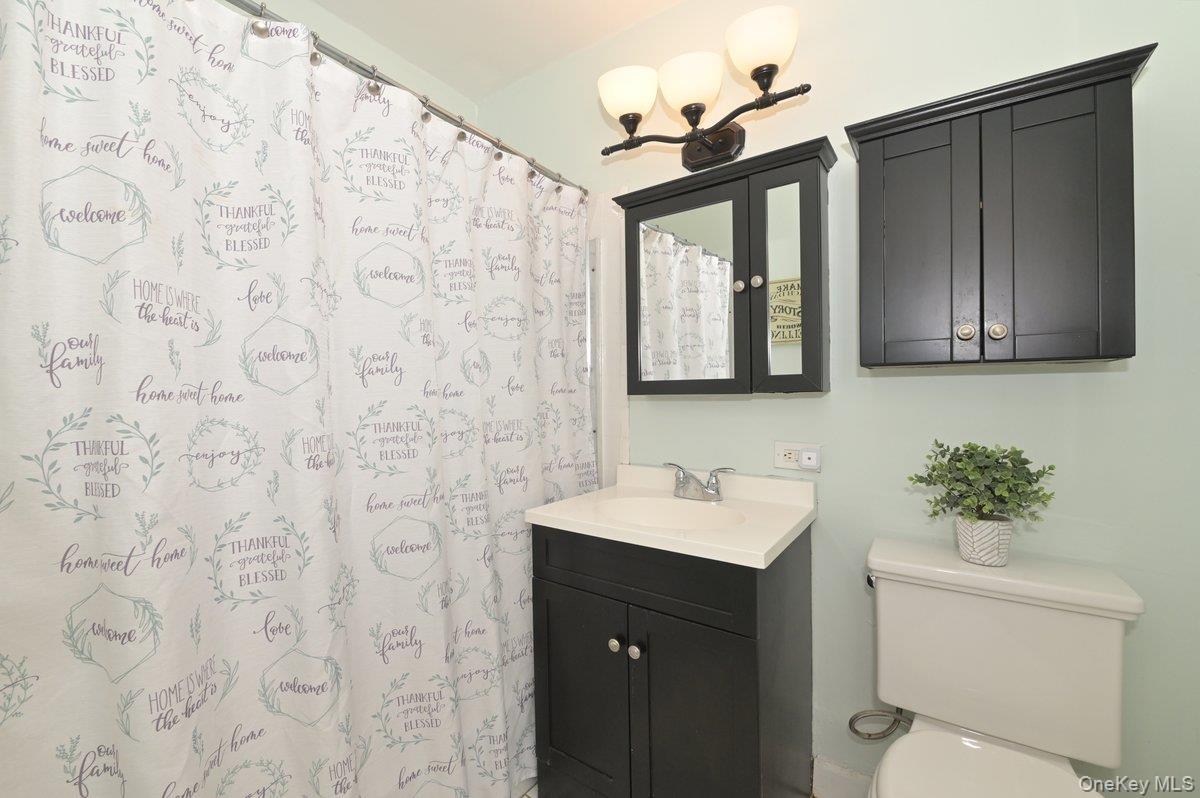 Coop Birchwood  Nassau County, NY 11501, MLS-976123-12