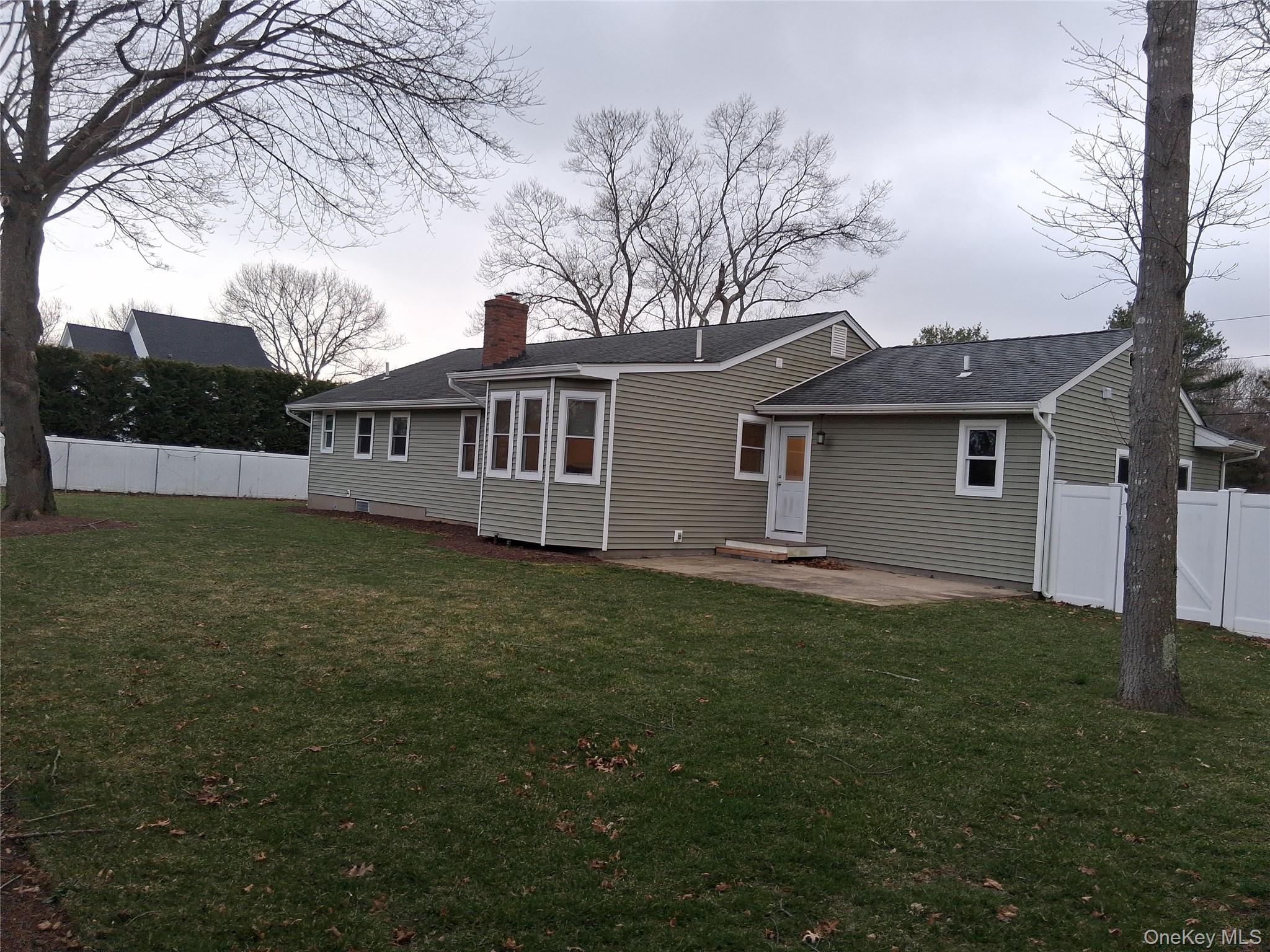 Single Family Cooks  Suffolk County, NY 11772, MLS-976132-21