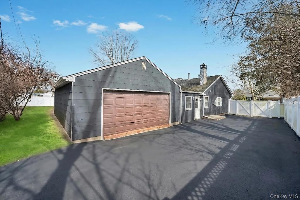 Single Family Tinder  Suffolk County, NY 11755, MLS-976155-25