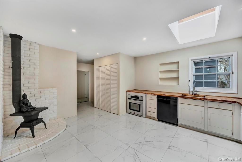 Single Family Tinder  Suffolk County, NY 11755, MLS-976155-3