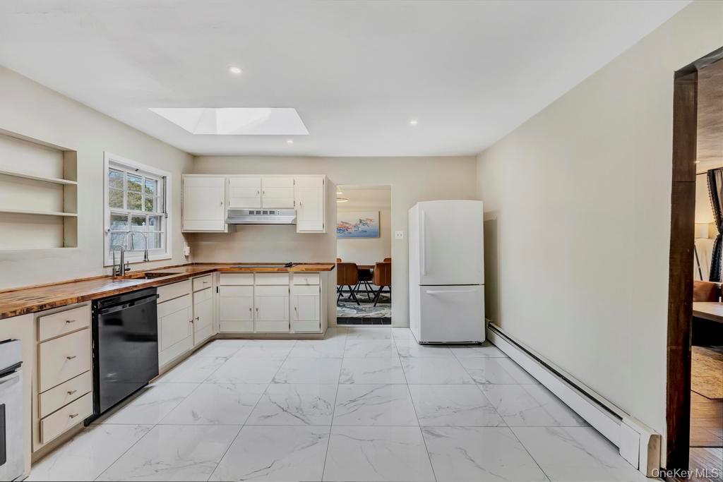 Single Family Tinder  Suffolk County, NY 11755, MLS-976155-4