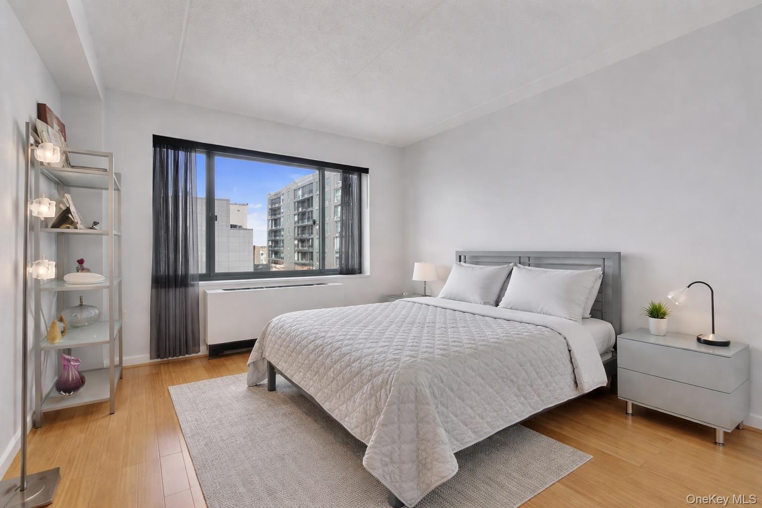 Condo Beach 117th Queens, NY 11694, MLS-976158-11