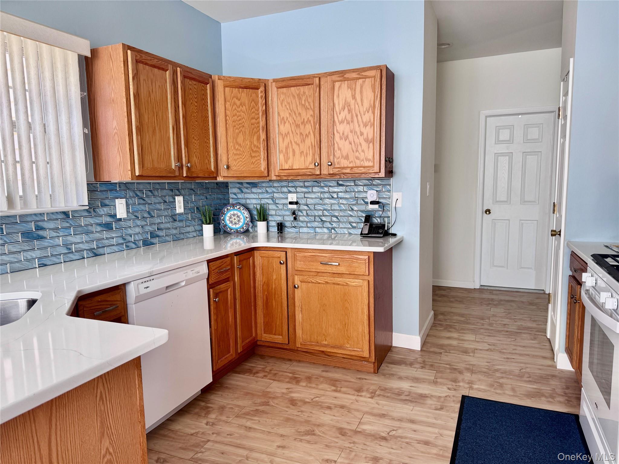 Single Family Saint Andrews  Suffolk County, NY 11901, MLS-976164-10