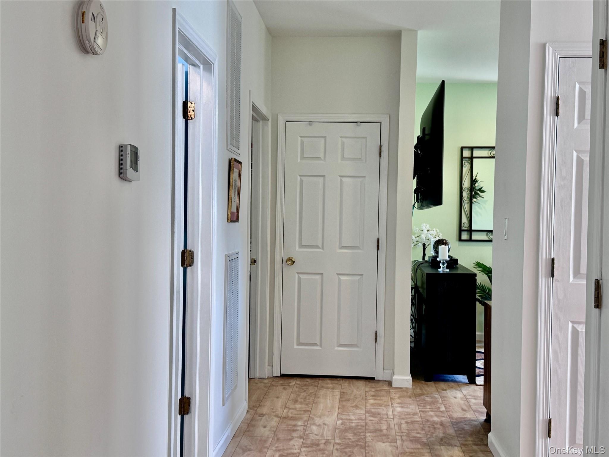 Single Family Saint Andrews  Suffolk County, NY 11901, MLS-976164-7