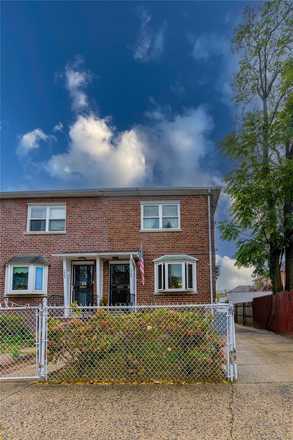 Single Family Young Bronx, NY 10469, MLS-976169-2