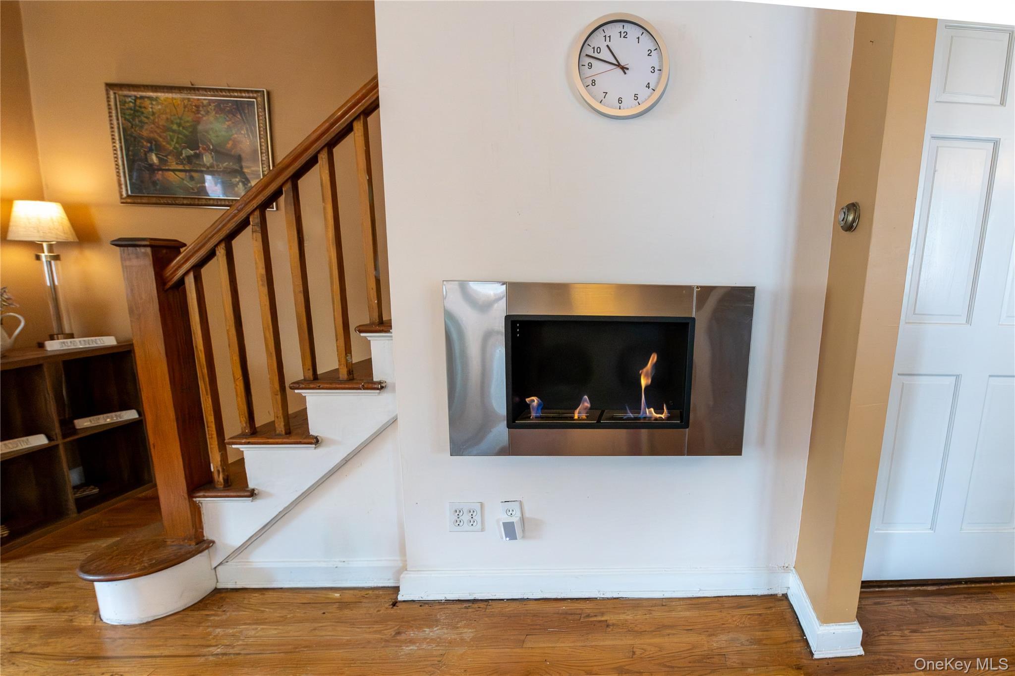 Single Family Young Bronx, NY 10469, MLS-976169-6