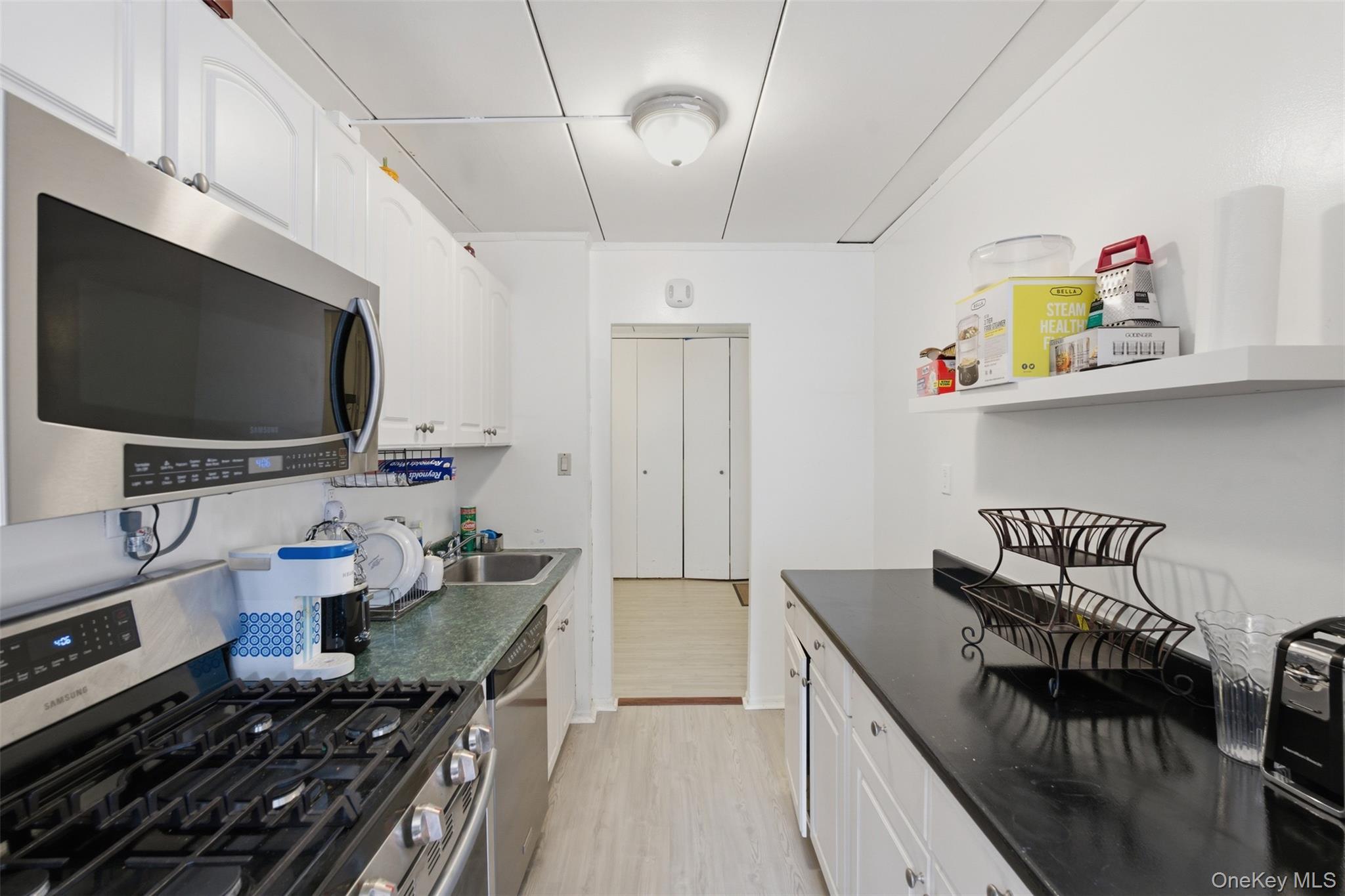 Coop Park  Westchester County, NY 10550, MLS-976170-15