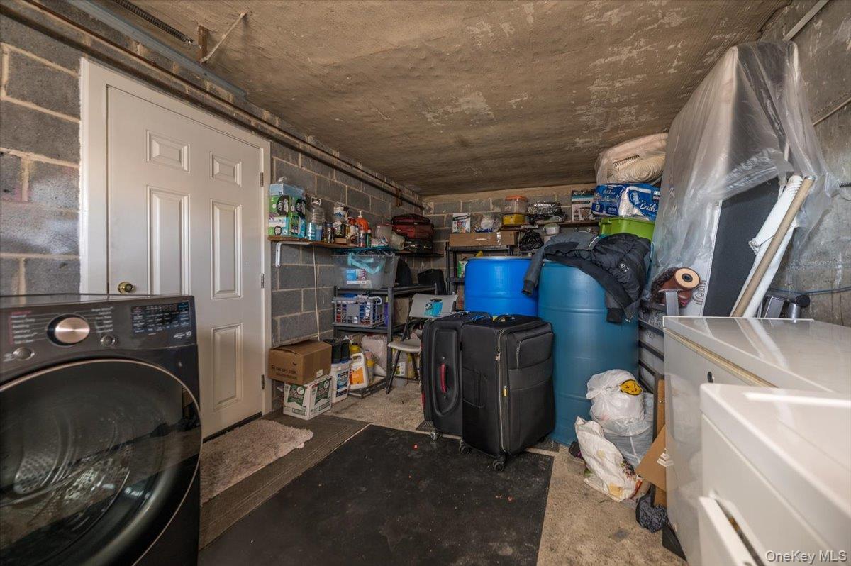 Single Family Eastchester  Bronx, NY 10469, MLS-976172-17