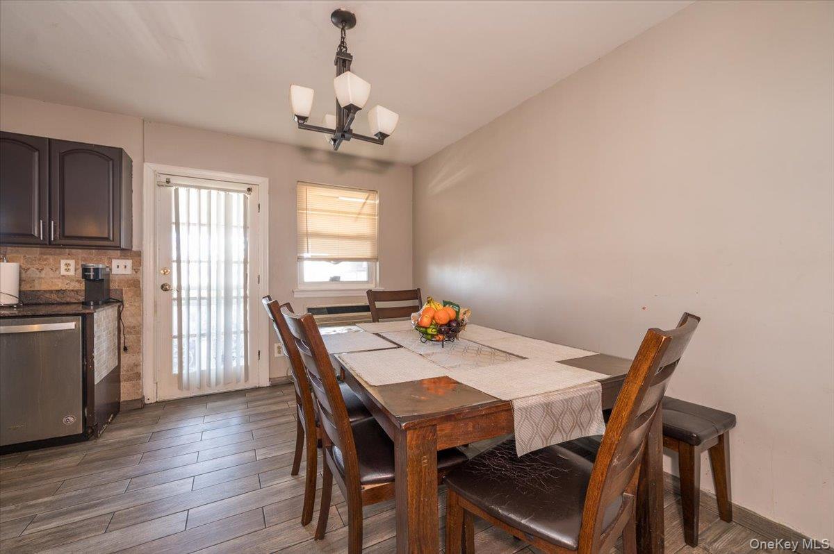 Single Family Eastchester  Bronx, NY 10469, MLS-976172-7