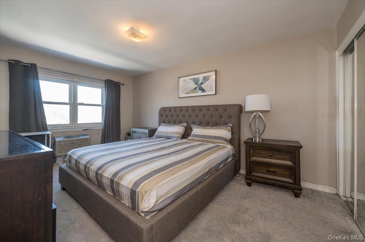 Single Family Eastchester  Bronx, NY 10469, MLS-976172-8