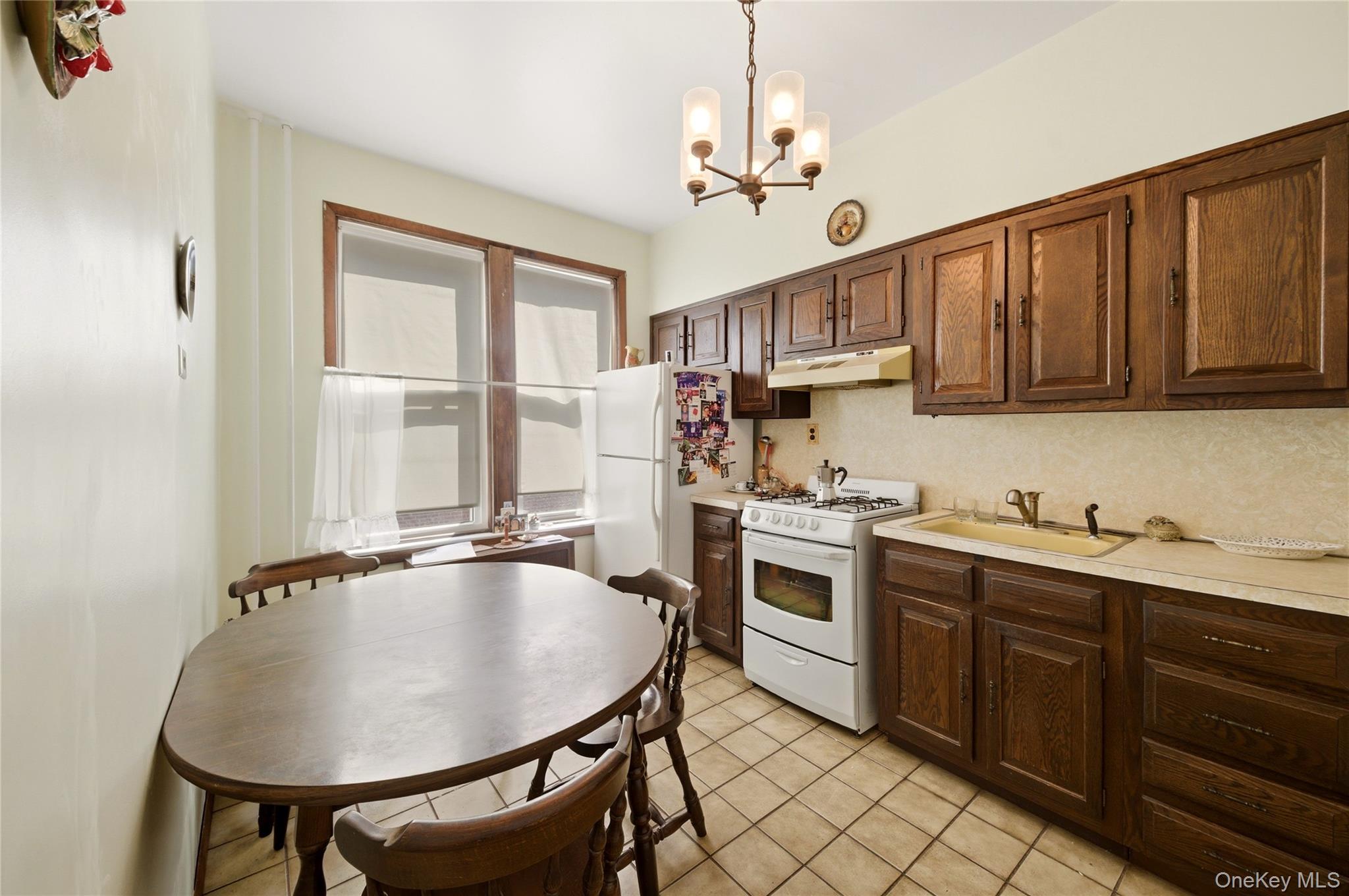 Single Family Bogart  Bronx, NY 10462, MLS-976181-22